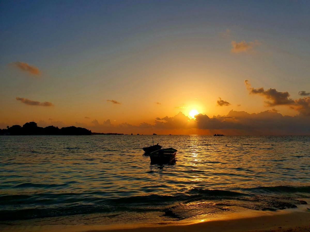 Brickwood Holiday Home Rasdhoo Luaran gambar
